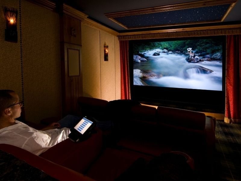 Empresa Especializada em Home Theater em Itapoá